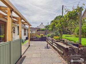 Patio- click for photo gallery